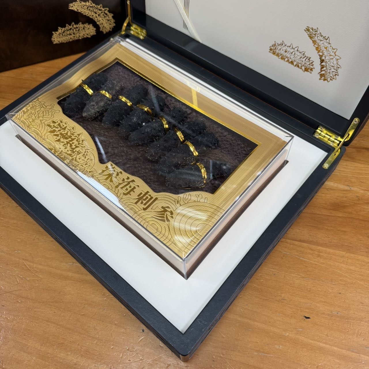 今天货源 大量淡干海参礼盒 /